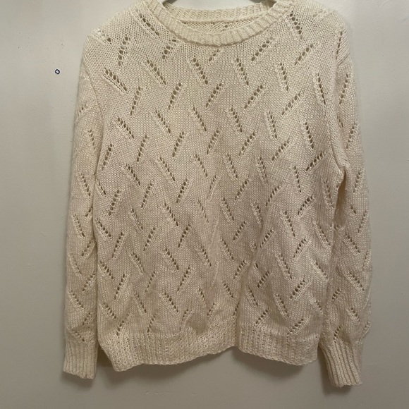 Vintage white sweater - Picture 2 of 3